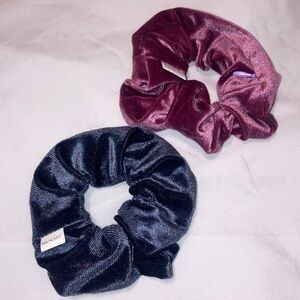Two Smunchy’s Scrunchies with Hidden Pockets Soft Satin Fabric New Without Tags